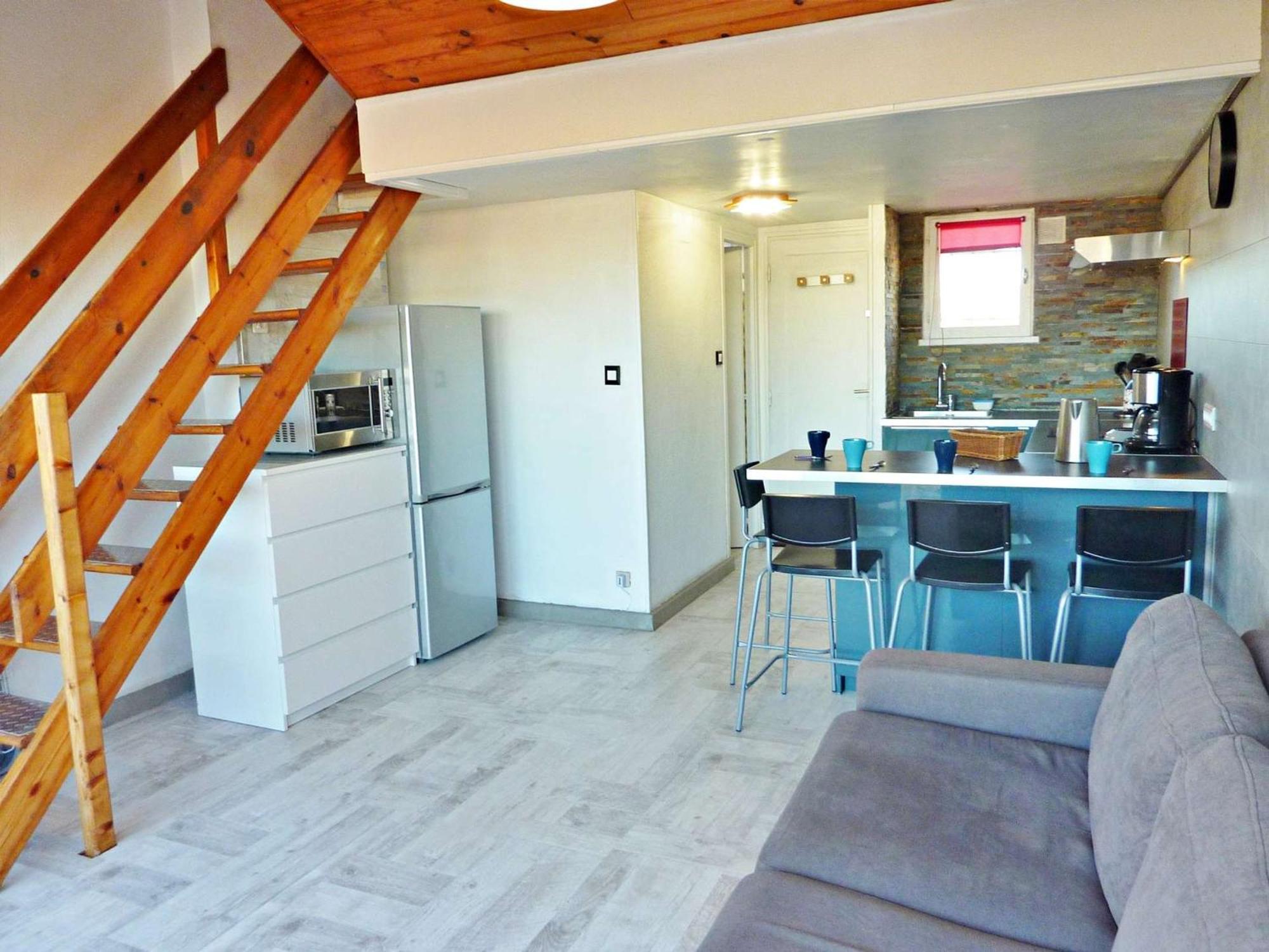 Duplex Renove Avec Clim, Terrasse Et Parking A Marseillan - Fr-1-387-162 Apartment Exterior photo